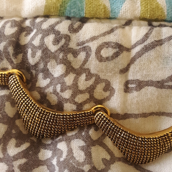 Necklace - Picture 2 of 5